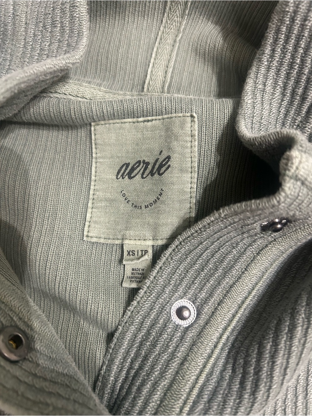 aerie Olive Green Hooded Pullover - Picture 6 of 7